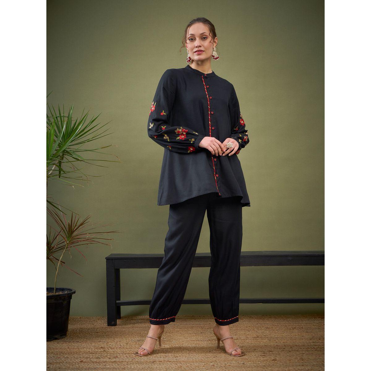 طقم منسق من بنطال مع بلوزة بياقة ماندارين ساسافراس × ستايلي-women-clothing-coordsets-image-7