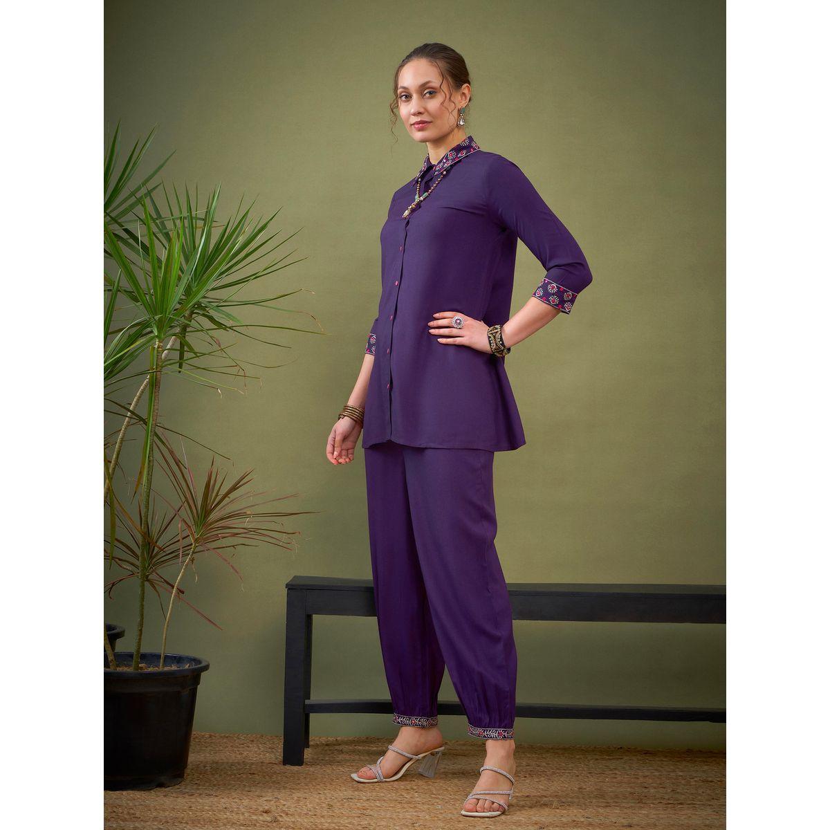 Sassafras X Styli   Embroidered Collar Shirt & Pants Co-Ord-women-clothing-coordsets-image-3