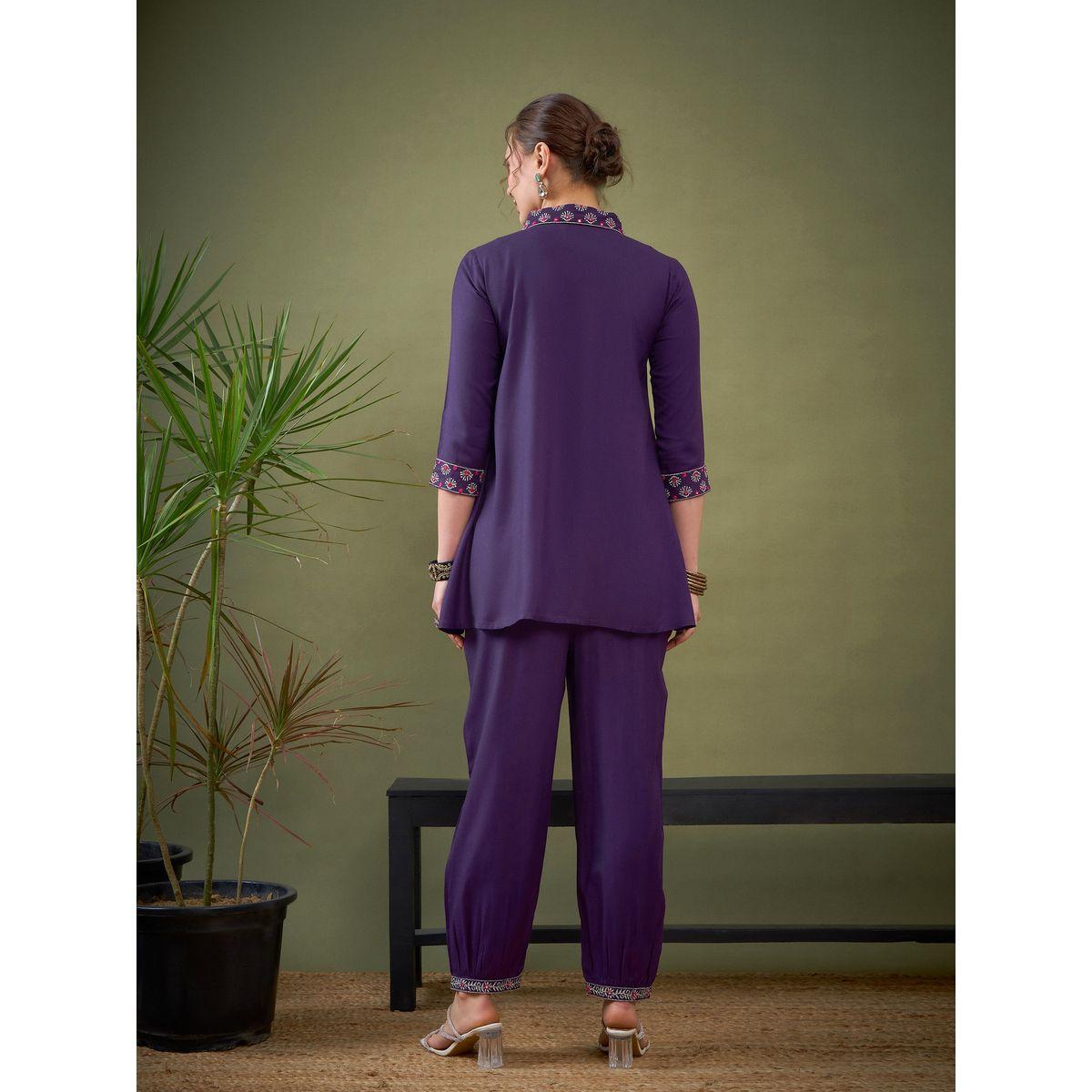 Sassafras X Styli   Embroidered Collar Shirt & Pants Co-Ord-women-clothing-coordsets-image-6
