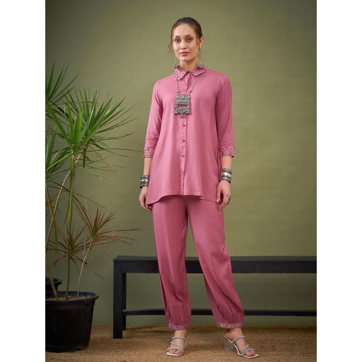 Sassafras X Styli   Floral Embroidered Collar Shirt & Pants Co-Ord-women-clothing-coordsets-image-7