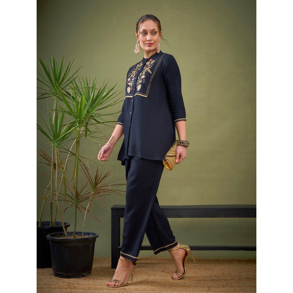 مجموعة من بنطال مع بلوزة بياقة ماندارين ساسافراس × ستايلي-women-clothing-coordsets-image-3