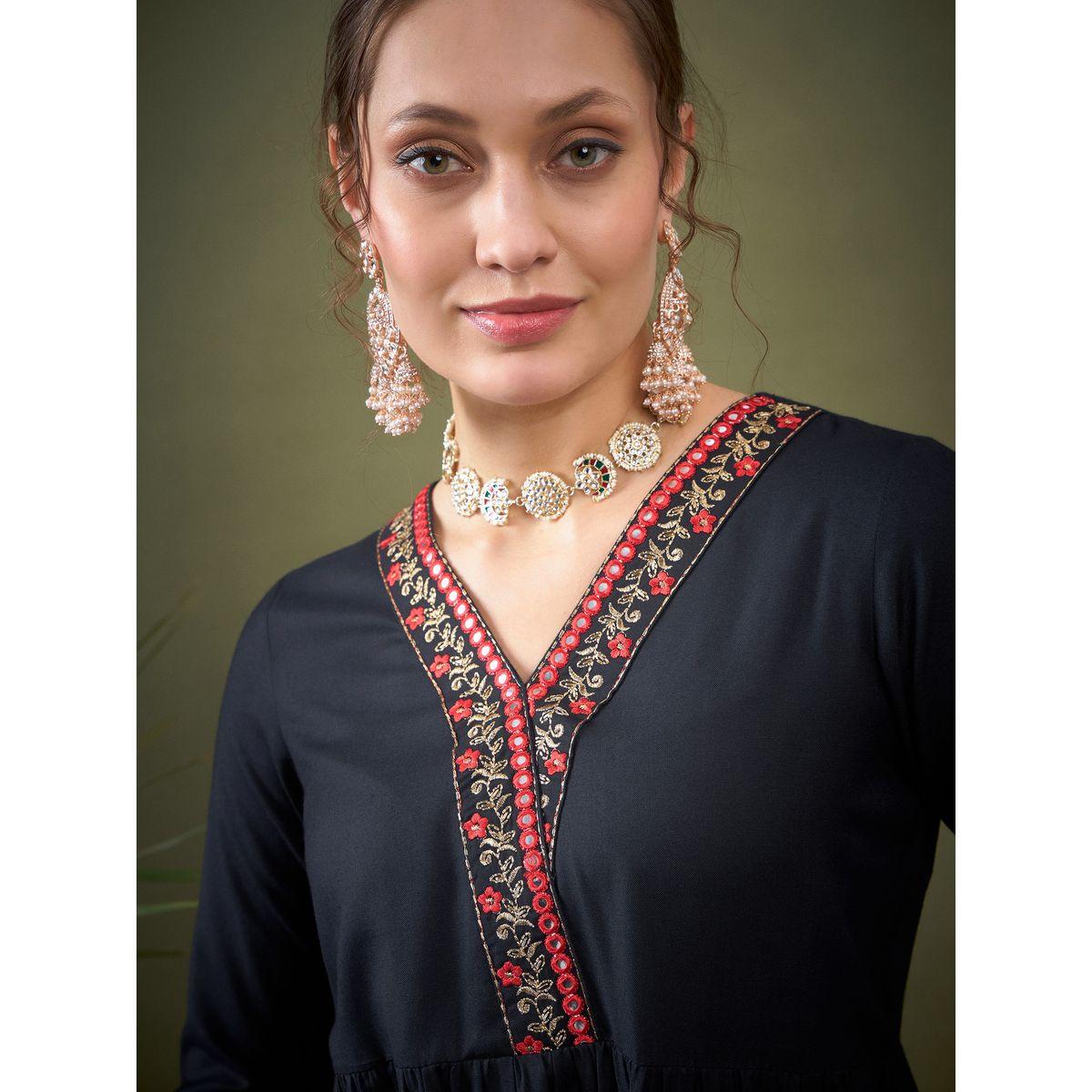 Sassafras X Styli   Embroidered Hem Peplum Top & Pants Co-Ord-women-clothing-coordsets-image-4