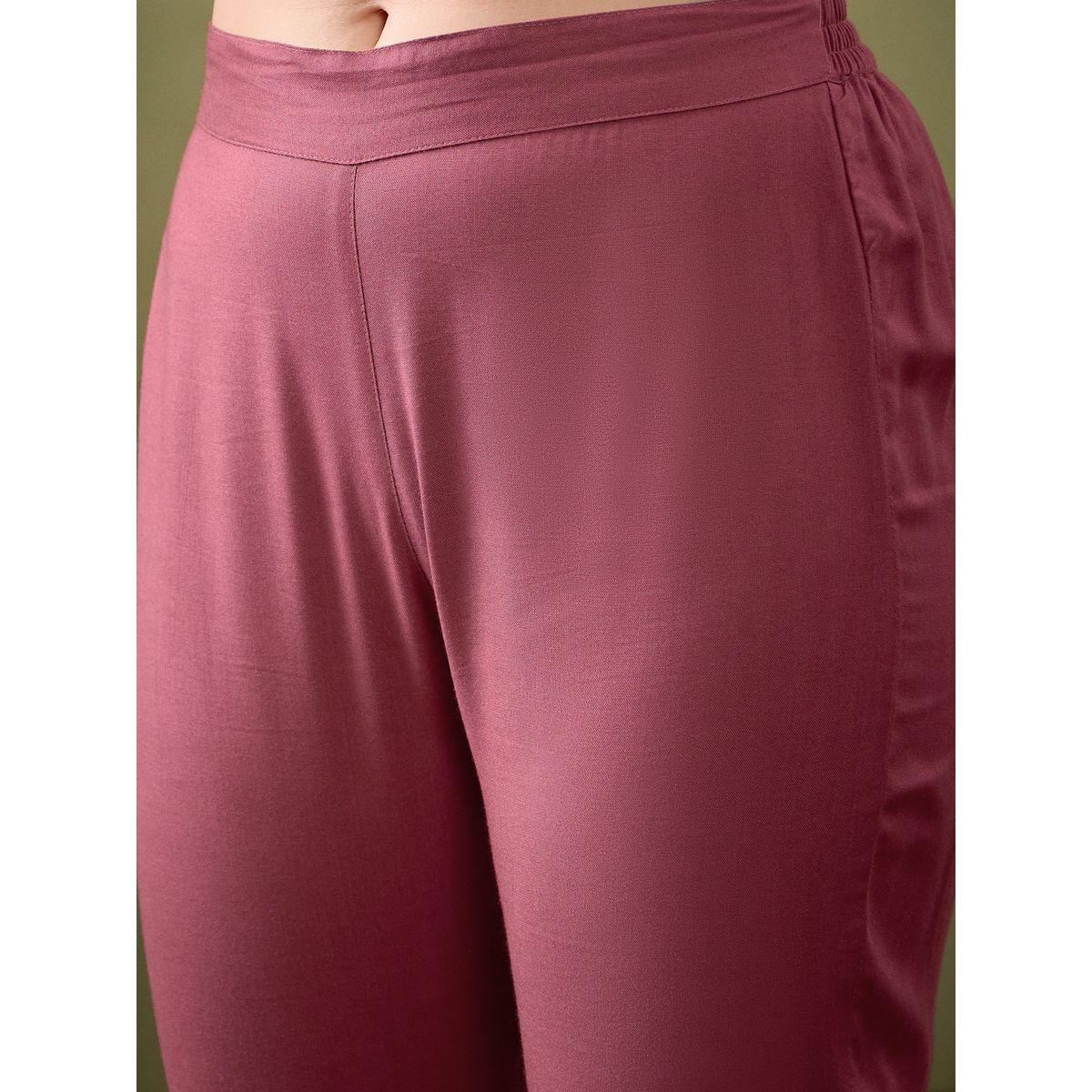 طقم منسق من بنطال مع بلوزة بتفاصيل مُطرّزة ساسافراس × ستايلي-women-clothing-coordsets-image-6