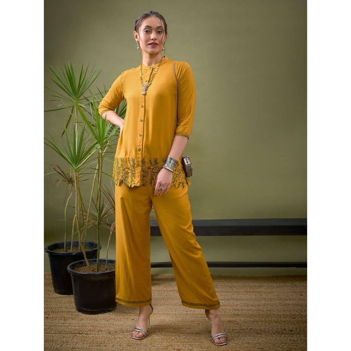 Sassafras X Styli   Embroidered Hem Placket Shirt & Pants Co-Ord-women-clothing-coordsets-image-1