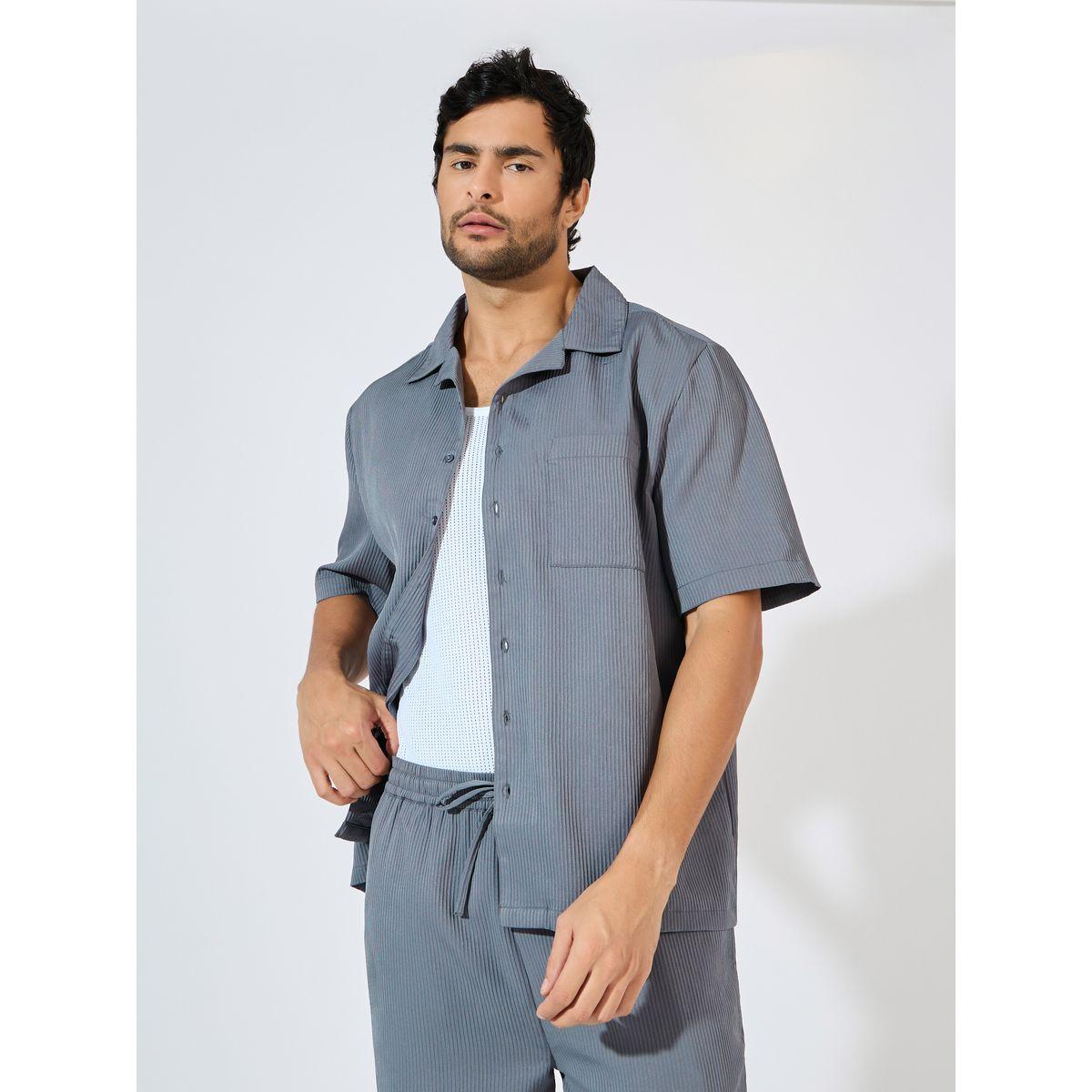 طقم منسق من بنطال مع بلوزة بقصة مريحة-men-clothing-coordsets-image-2