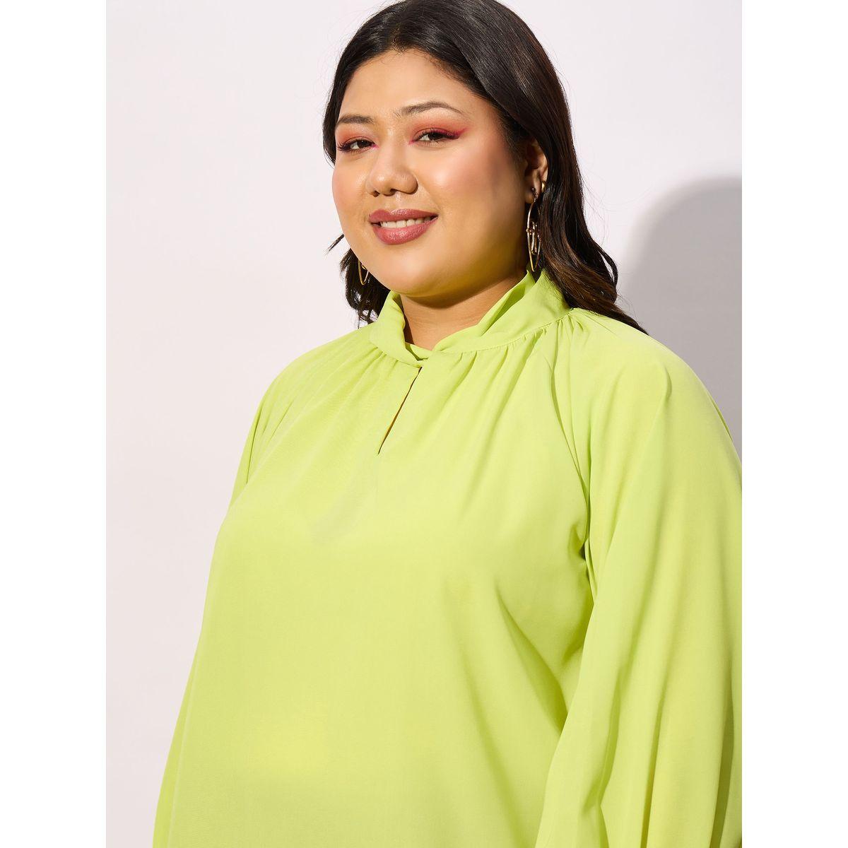 Sassafras X Styli  Plus Front Twisted Detail Keyhole Neck Top-women-clothing-shirtsandblouses-blouses-image-4
