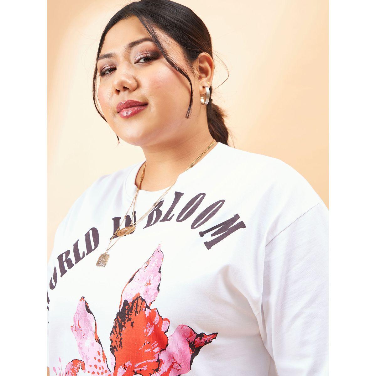 Sassafras X Styli  Plus The World Is Bloom Graphic Print T-Shirt-women-clothing-tshirts-image-4