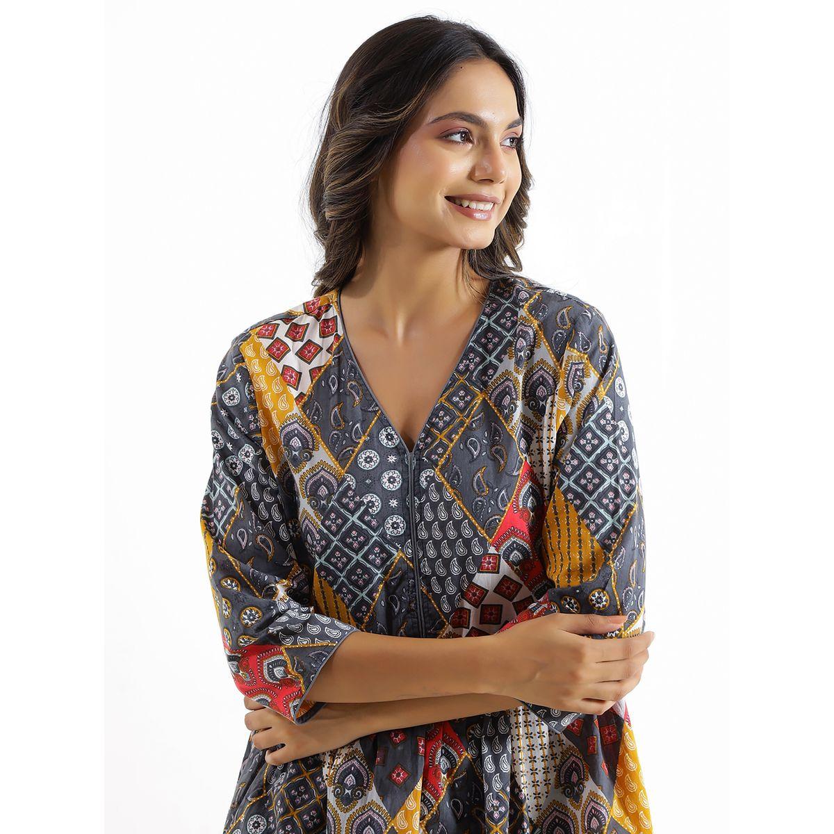 Sanskrutihomes X Styli  Abstract Print V Neck Peplum Top & Trousers Set-women-clothing-coordsets-image-5