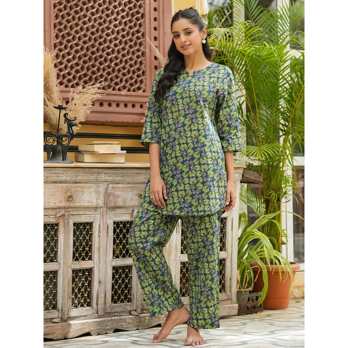 Sanskrutihomes X Styli  All Over Print Longline Top & Wide Leg Pants Co-Ord-women-clothing-coordsets-image-2