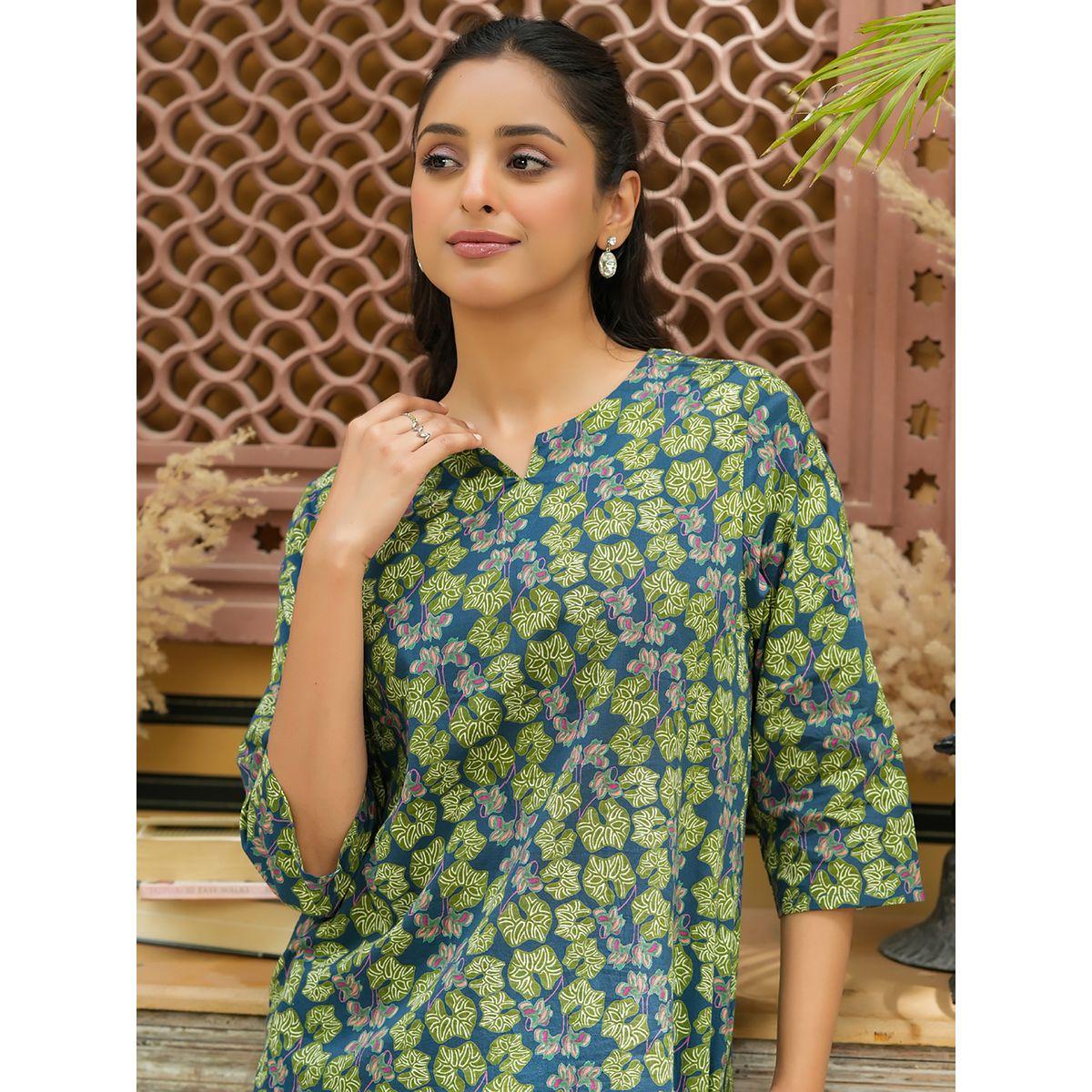 Sanskrutihomes X Styli  All Over Print Longline Top & Wide Leg Pants Co-Ord-women-clothing-coordsets-image-8