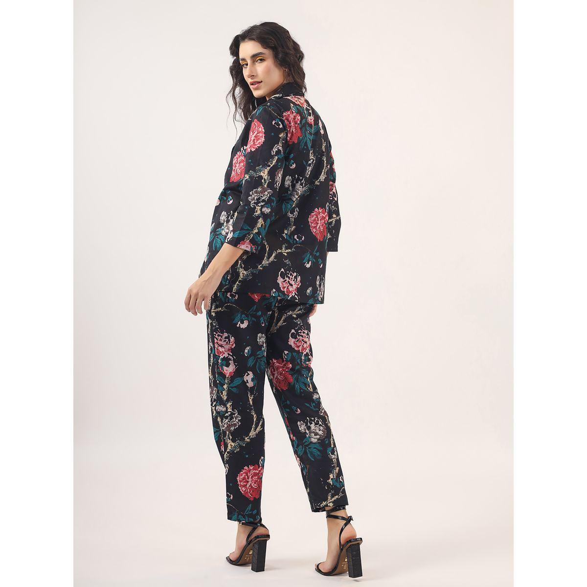 طقم منسق من كامي سادة مع بلوزة وبنطال سانسكريتي هومز × ستايلي-women-clothing-coordsets-image-3