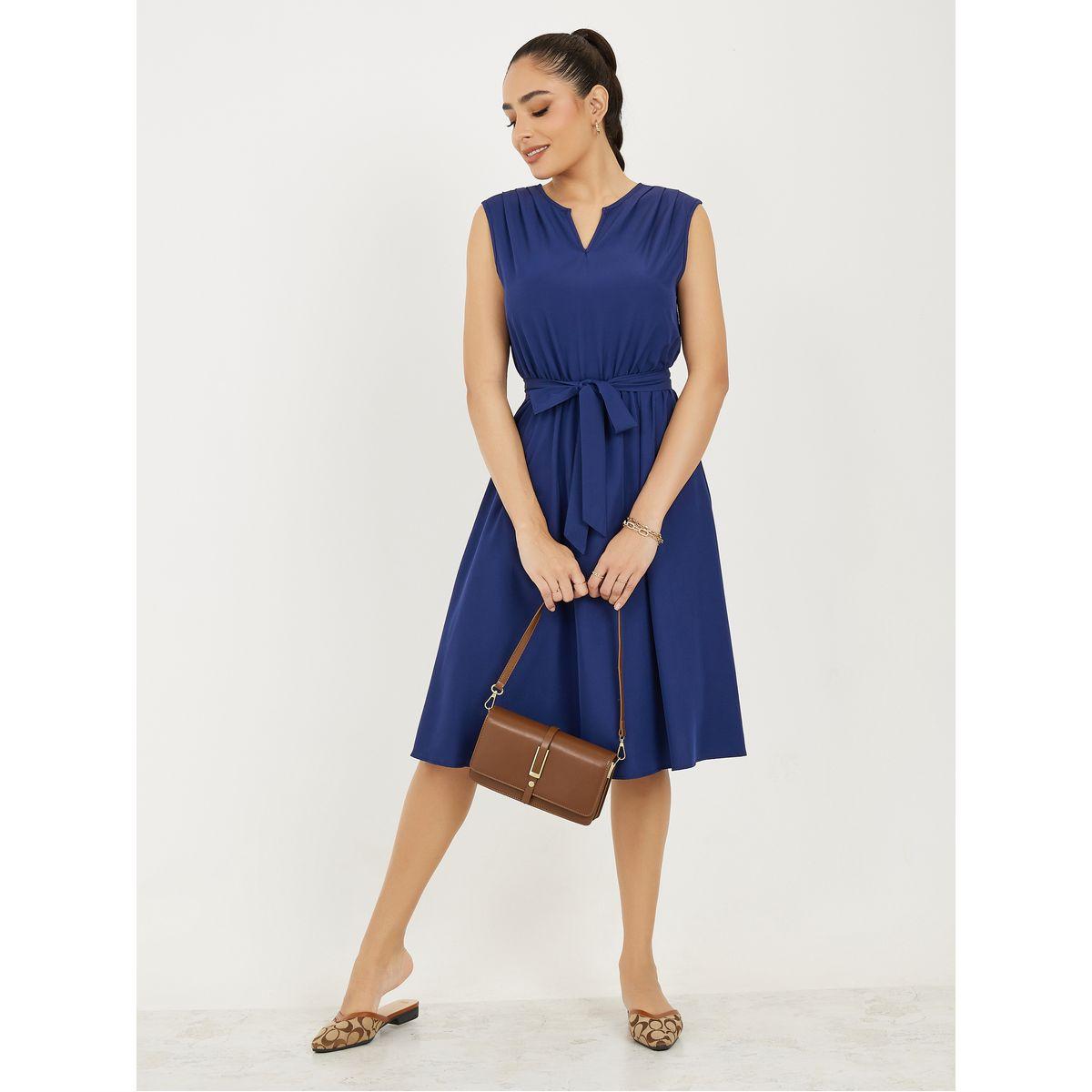 Styli Solid Notch Neck Midi Dress with Tie Belt-women-clothing-dresses-image-2