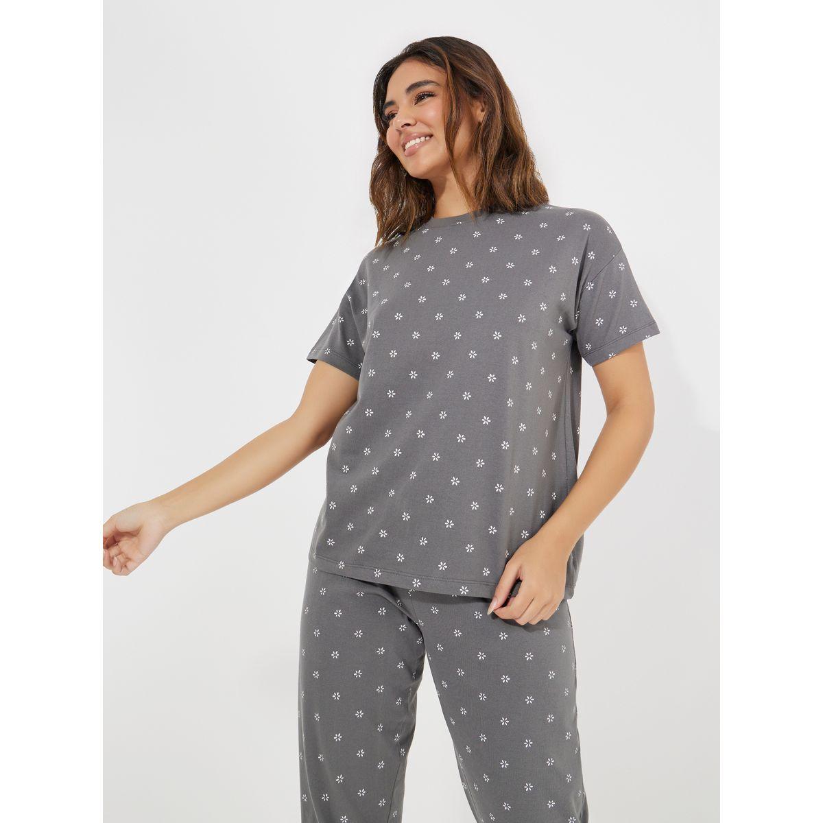 Styli Unwind AOP Floral T-Shirt & Cuffed Pyjama Set-women-clothing-nightwear-pyjamas-longsets-image-3