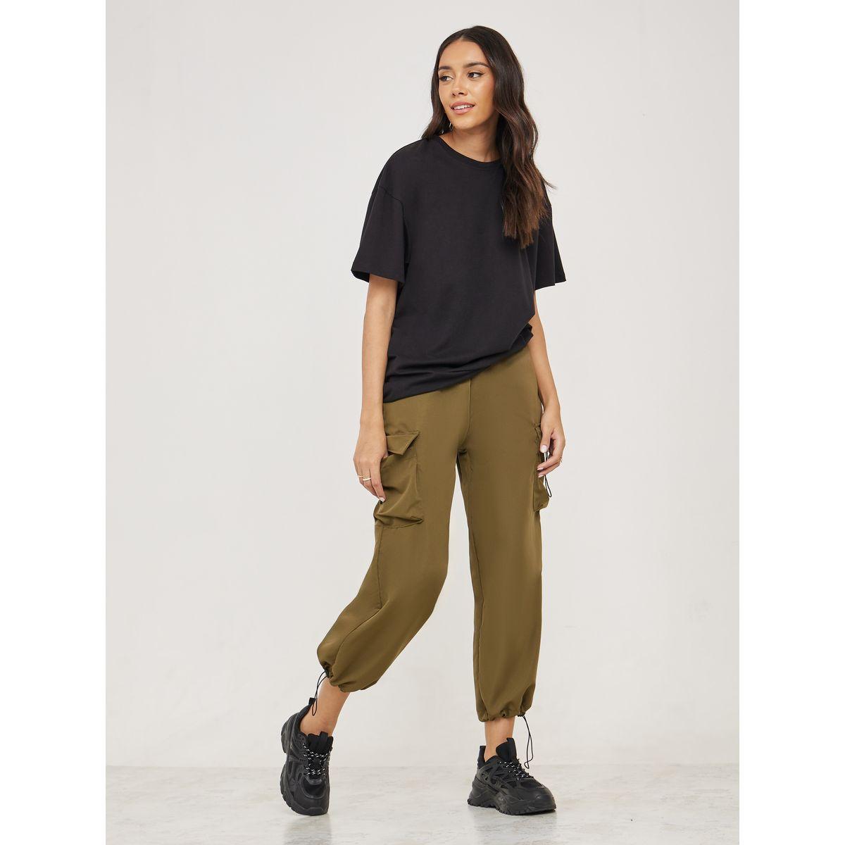 Styli Pocket Detail Drawstring Hem Cargo Pants-women-clothing-bottoms-trousers-image-2