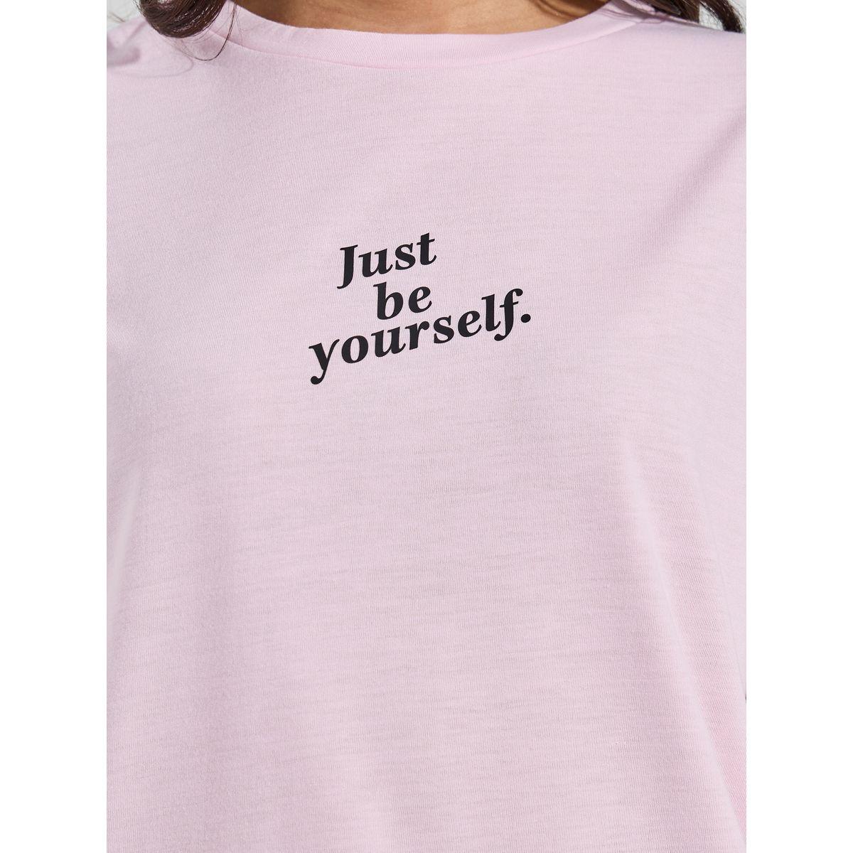 Styli Unwind Just Be Yourself Slogan Print T-shirt & Short Pyjama Set-women-clothing-nightwear-pyjamas-shortsets-image-3