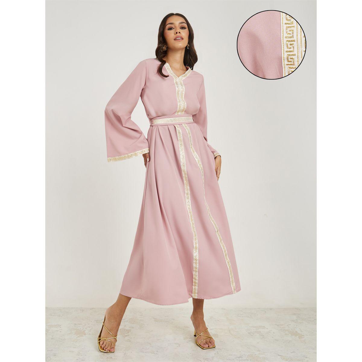 قفطان بحزام خصر مع اكمام فلوت وتفاصيل دانتيل-women-arabicclothing-kaftan-image-1