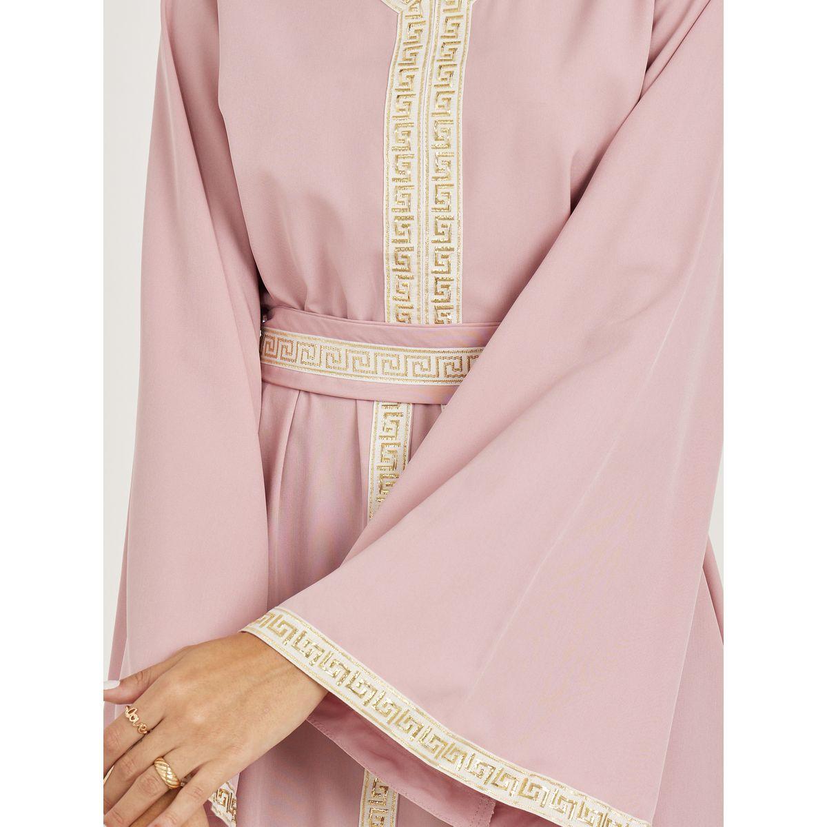 قفطان بحزام خصر مع اكمام فلوت وتفاصيل دانتيل-women-arabicclothing-kaftan-image-3