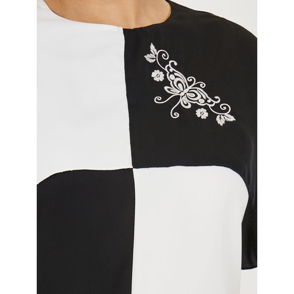 فستان ميدي بنمط كتل الالوان وتفاصيل كيب-women-clothing-dresses-image-3