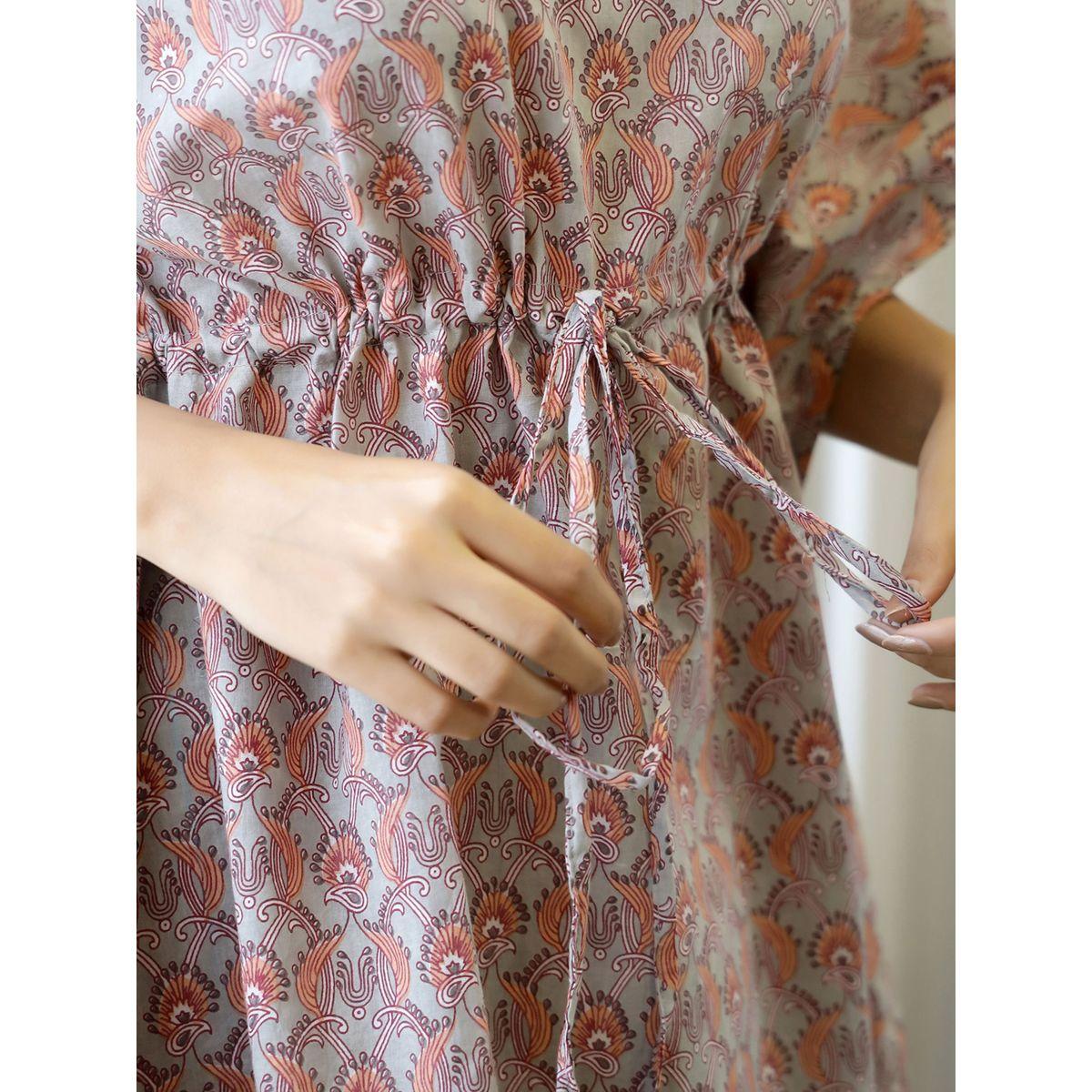 طقم من بنطال بيجاما مع قفطان قطن مطبع بالكامل سانسكريتي هومز × ستايلي-women-clothing-nightwear-pyjamas-longsets-image-3