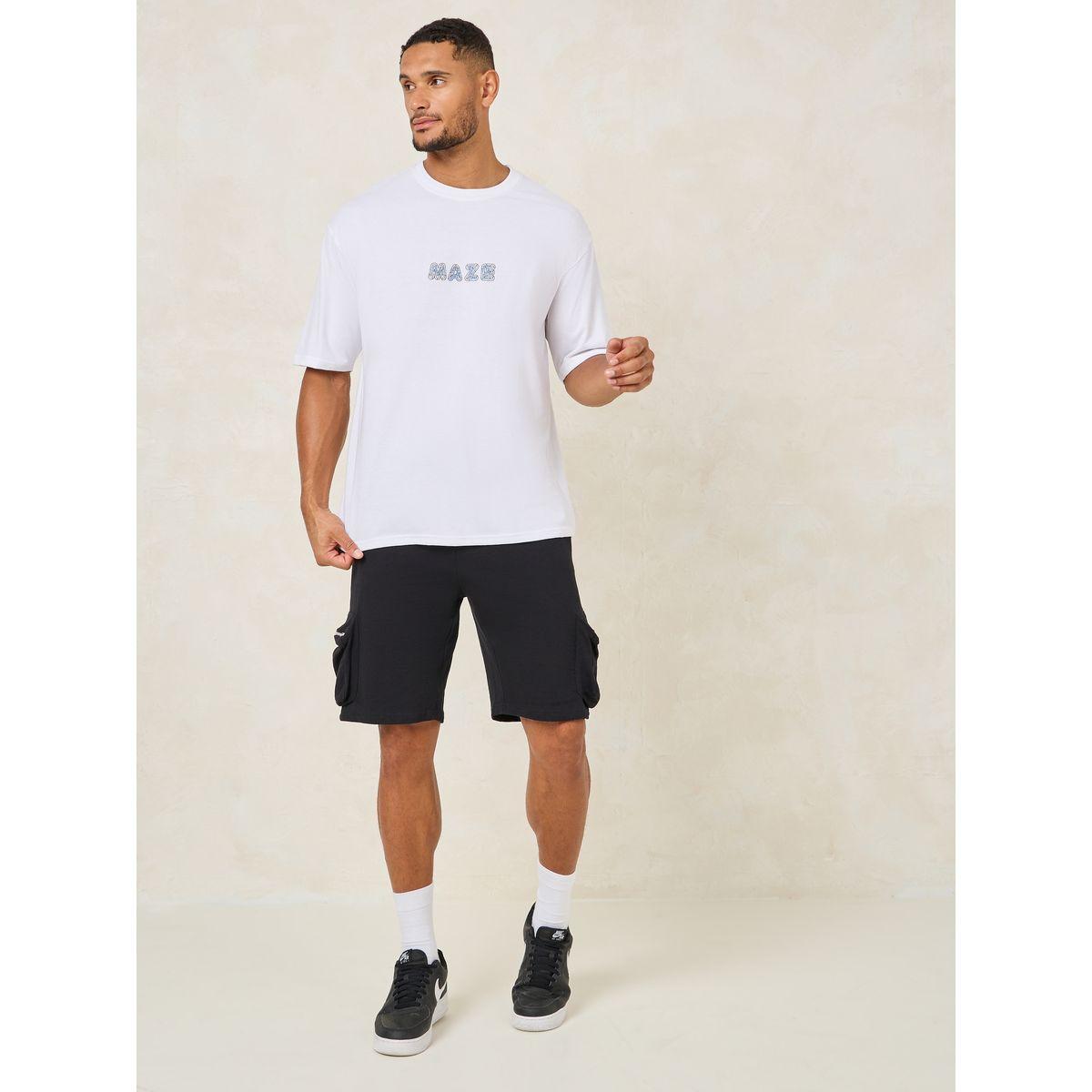 Styli Minimal Print Oversized Cotton Rich T-Shirt-men-clothing-tshirtsandpolos-tshirts-image-2