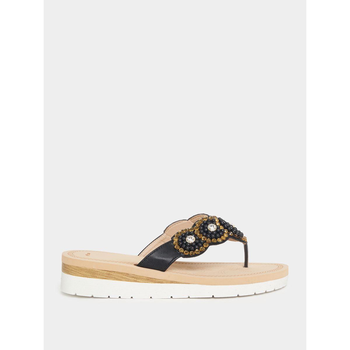 صندل فلات مزين بلؤلؤ صناعي-women-shoes-sandals-flats-image-2