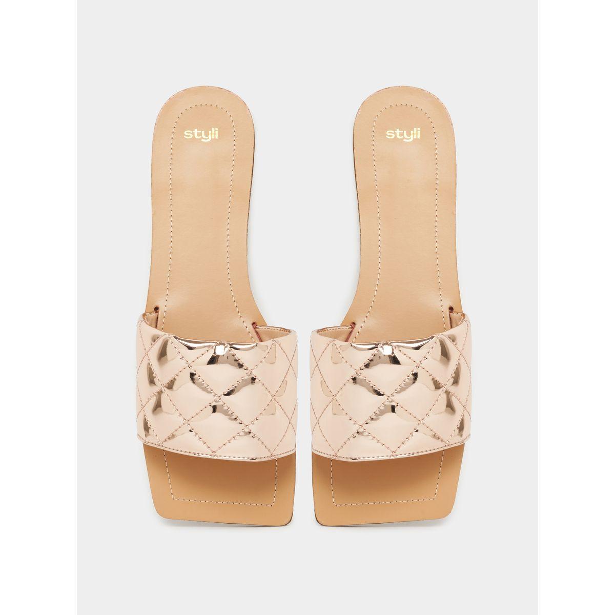 صندل فلات مع سير بتفاصيل بارزة الملمس-women-shoes-sandals-flats-image-6