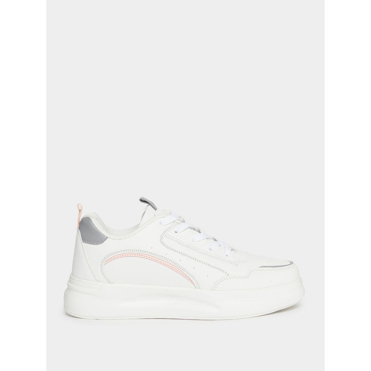 حذاء كاجوال بنمط كتل الالوان مع رباط غلق-women-shoes-sneakers-image-1