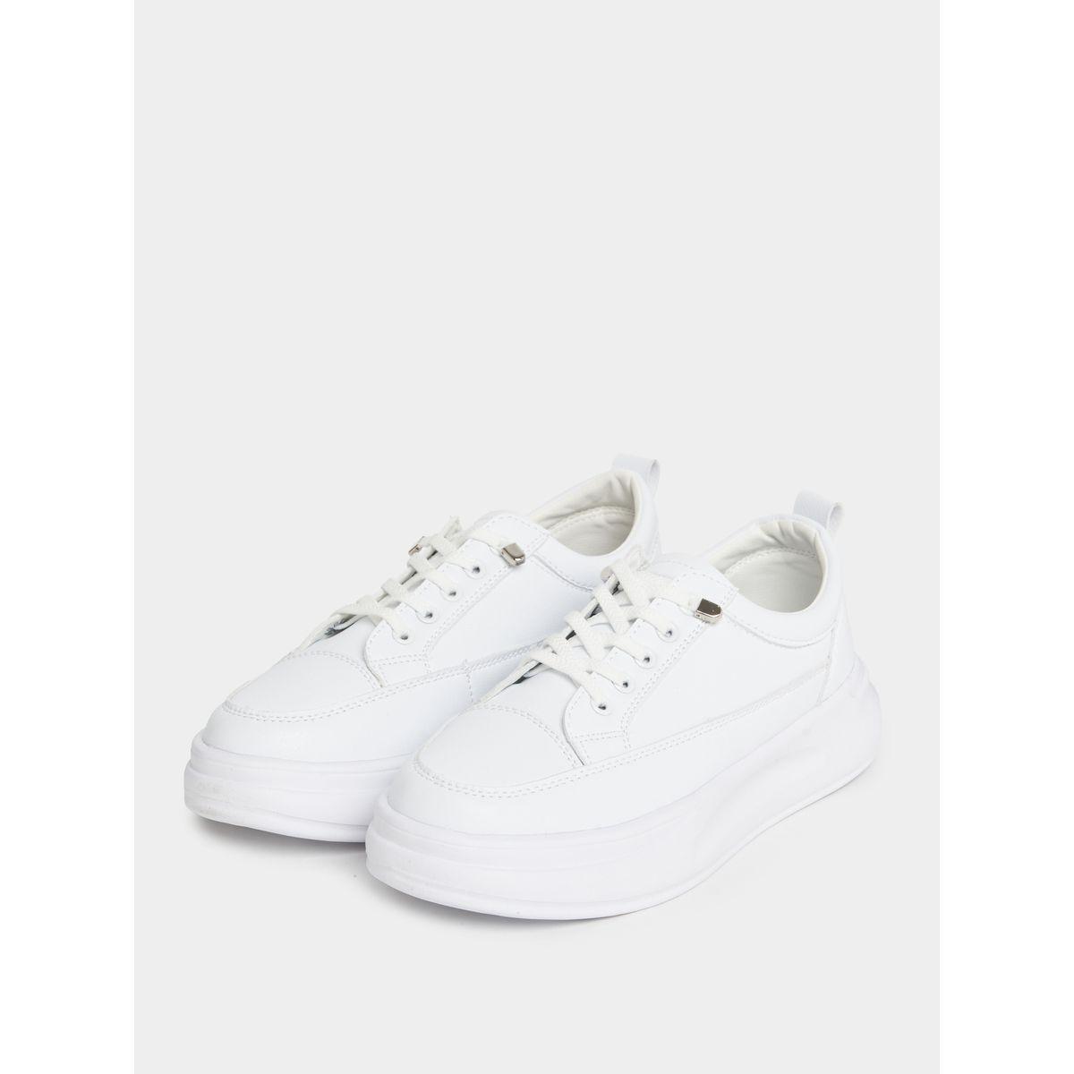 حذاء بكعب بلاتفورم ورباط غلق-women-shoes-sneakers-image-2
