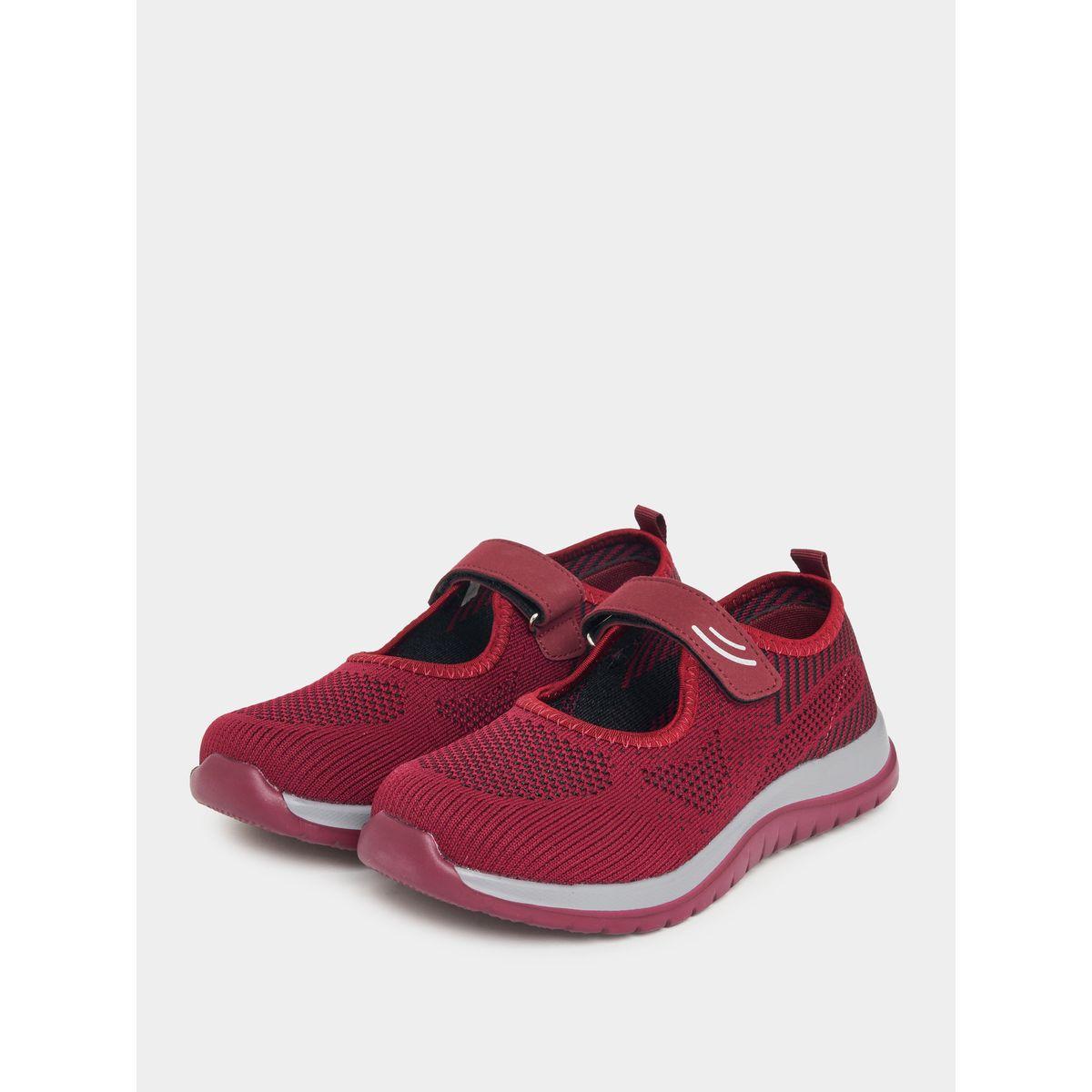 حذاء كاجوال بتفاصيل شبكية وشريط لاصق للغلق-women-shoes-loafersandmoccasins-image-3