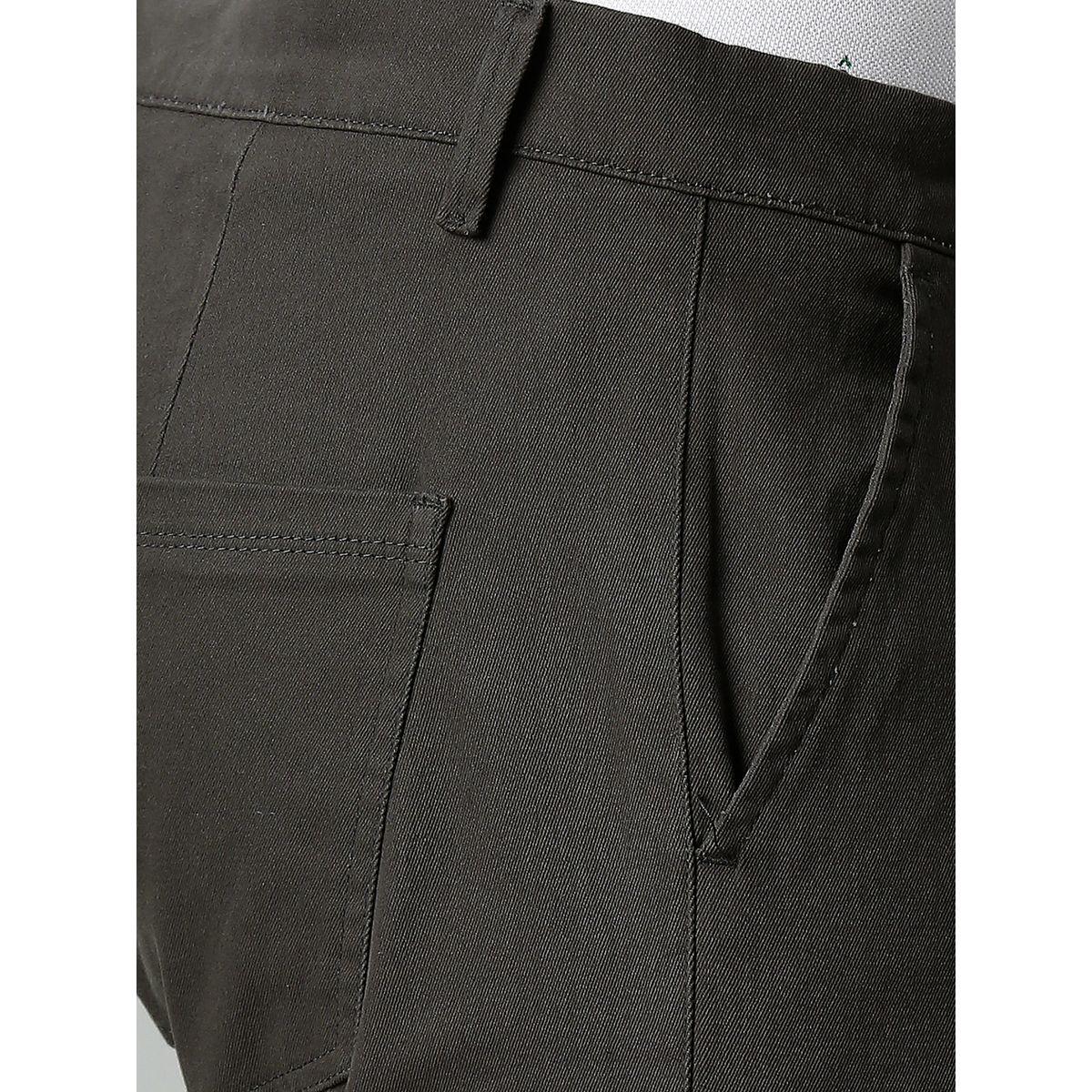 Dennis Lingo X Styli  Tapered Fit Cargo Trousers with Belt Loops-men-clothing-bottoms-trousersandchinos-trousers-image-3