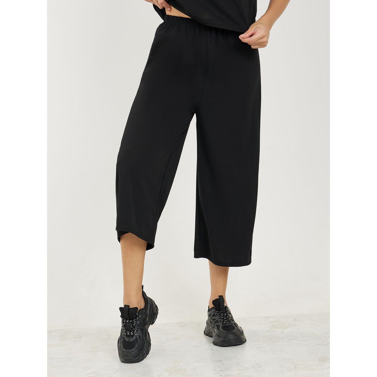 Styli Boat Neck Boxy Fit T-Shirt & Cropped Pants Co-Ords-women-clothing-coordsets-image-4