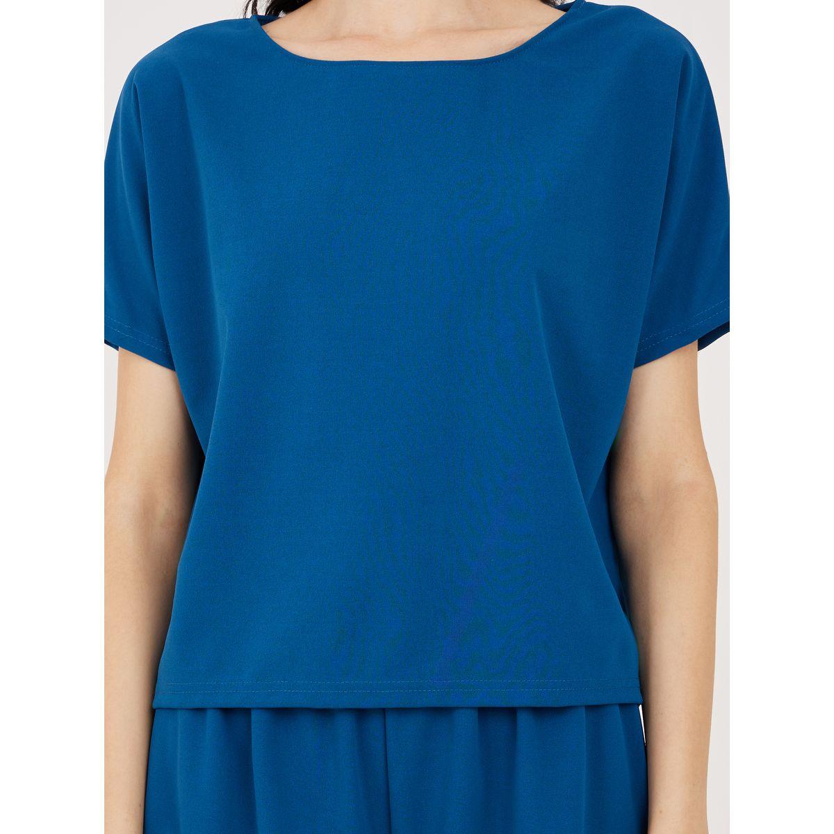 Styli Boat Neck Boxy Fit T-Shirt & Cropped Pants Co-Ords-women-clothing-coordsets-image-3