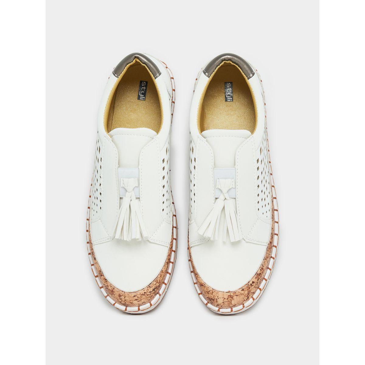 Styli Tassel Detail Loafer Design Casual Shoe-women-shoes-loafersandmoccasins-image-5