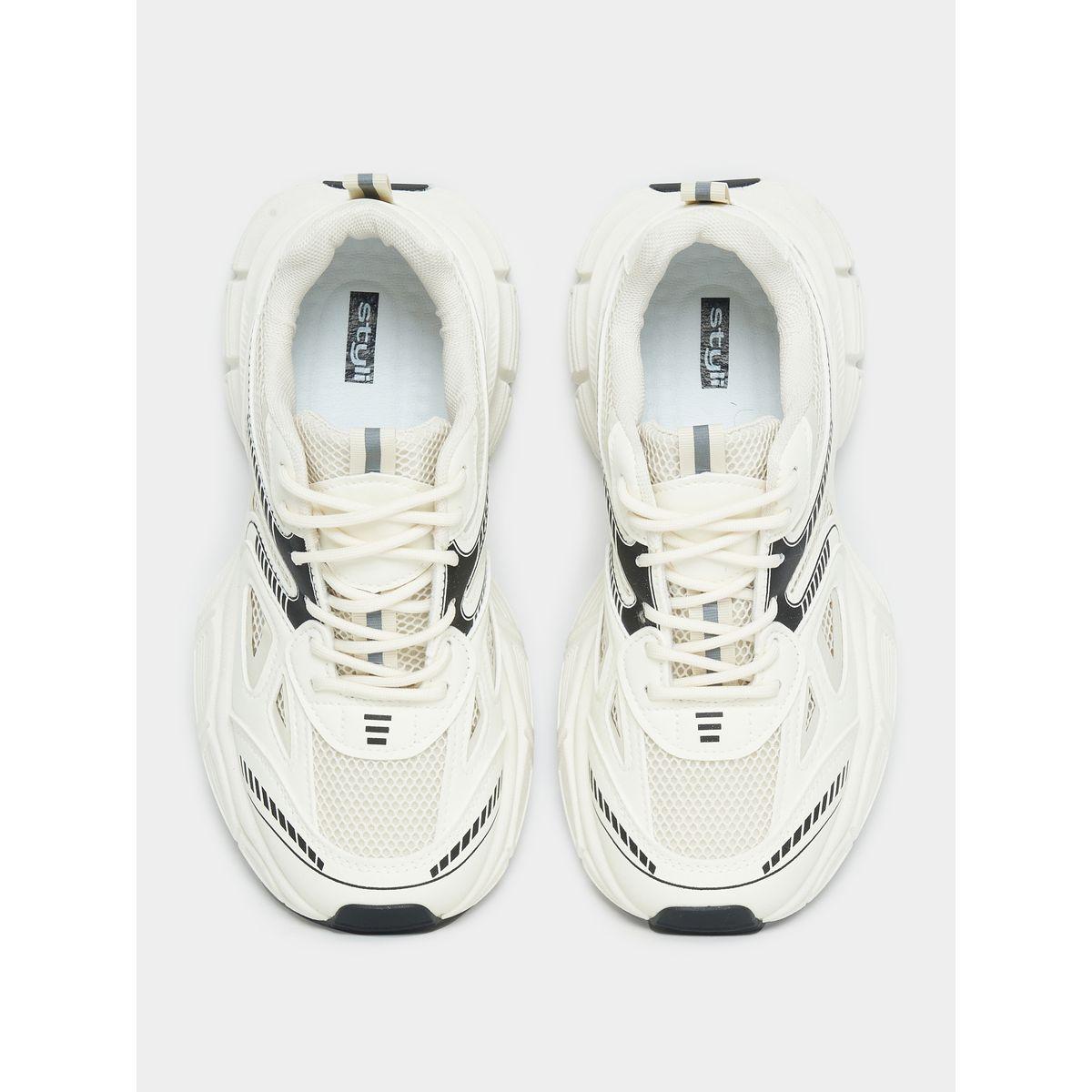 حذاء سنيكرز بتفاصيل بارزة الملمس-women-shoes-sneakers-image-6