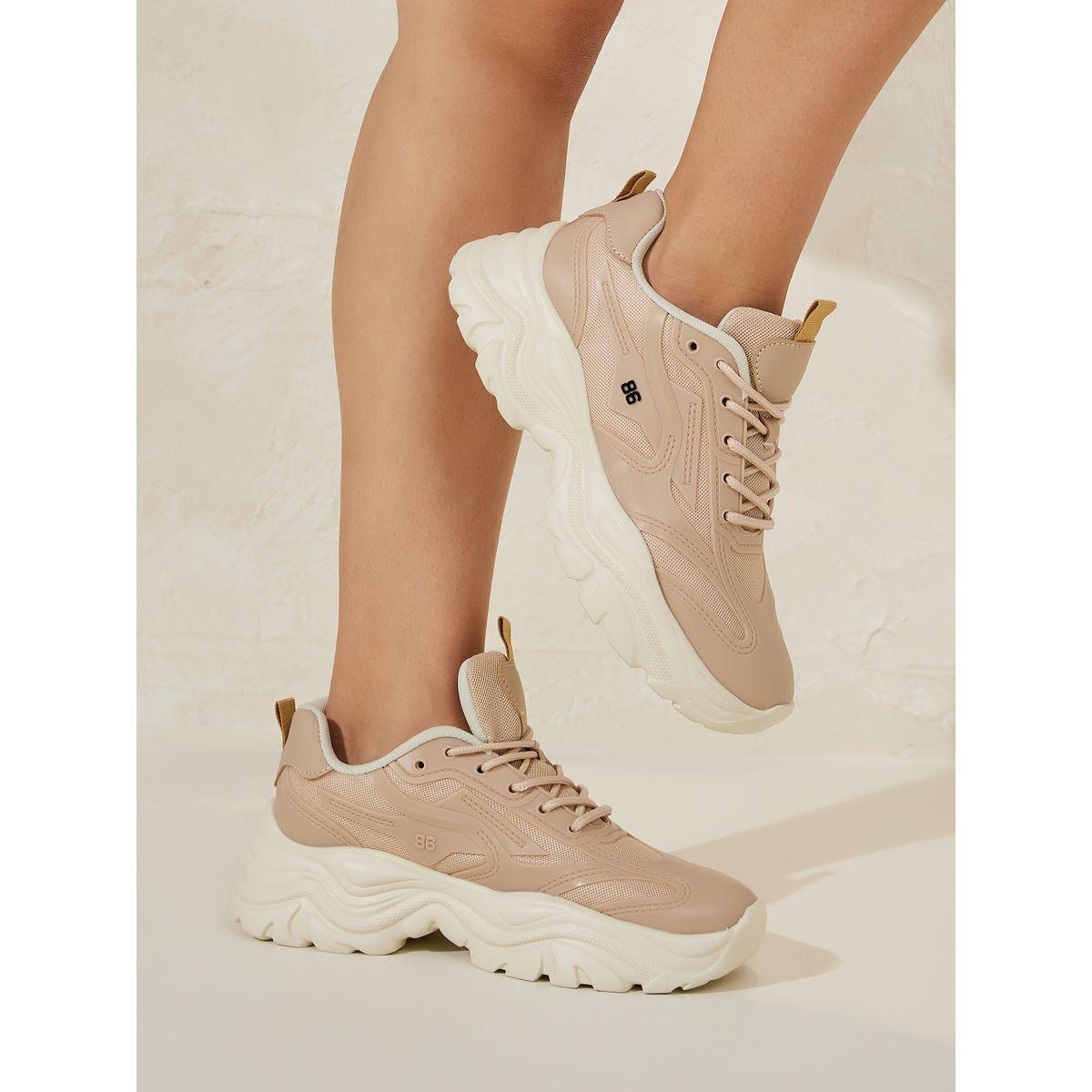 حذاء سنيكرز شانكي بتفاصيل بارزة الملمس-women-shoes-sneakers-image-7