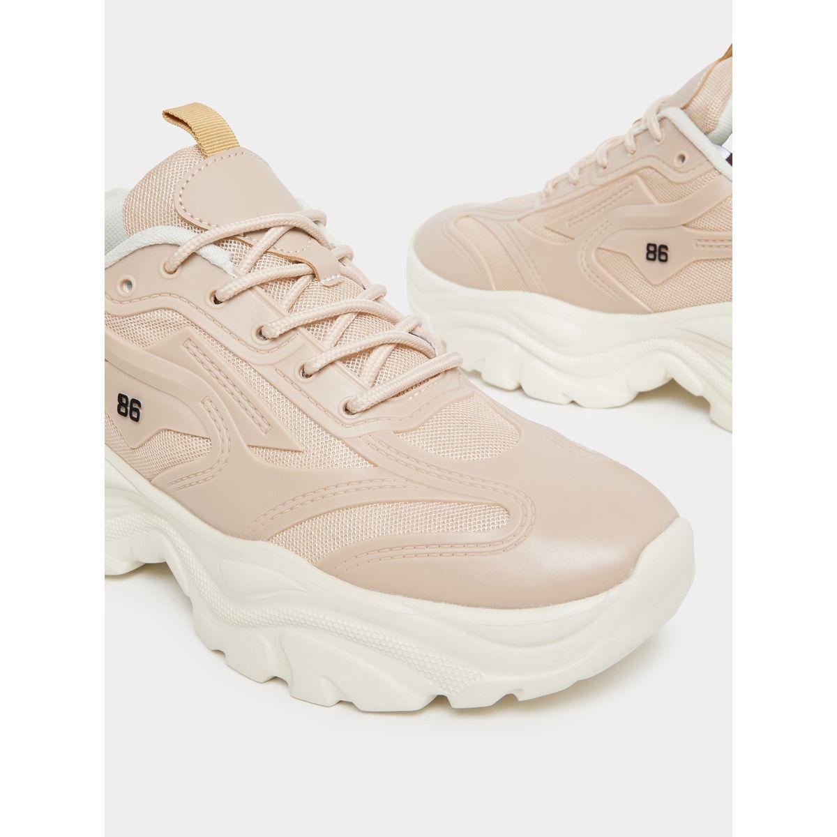 حذاء سنيكرز شانكي بتفاصيل بارزة الملمس-women-shoes-sneakers-image-4