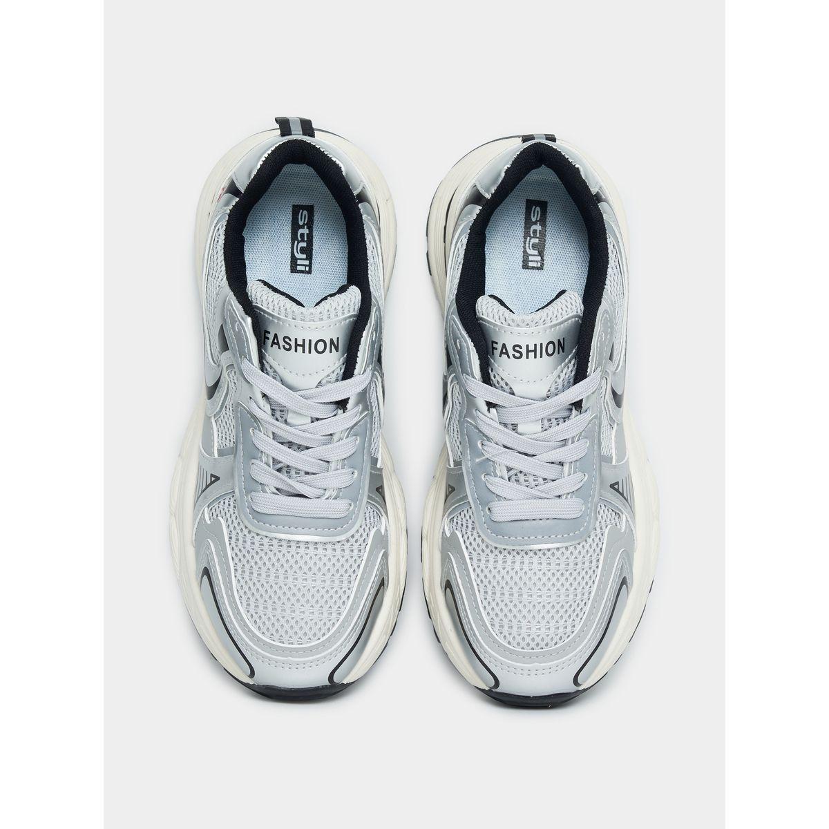 حذاء سنيكرز بكعب شانكي وتفاصيل شبكية-women-shoes-sneakers-image-2