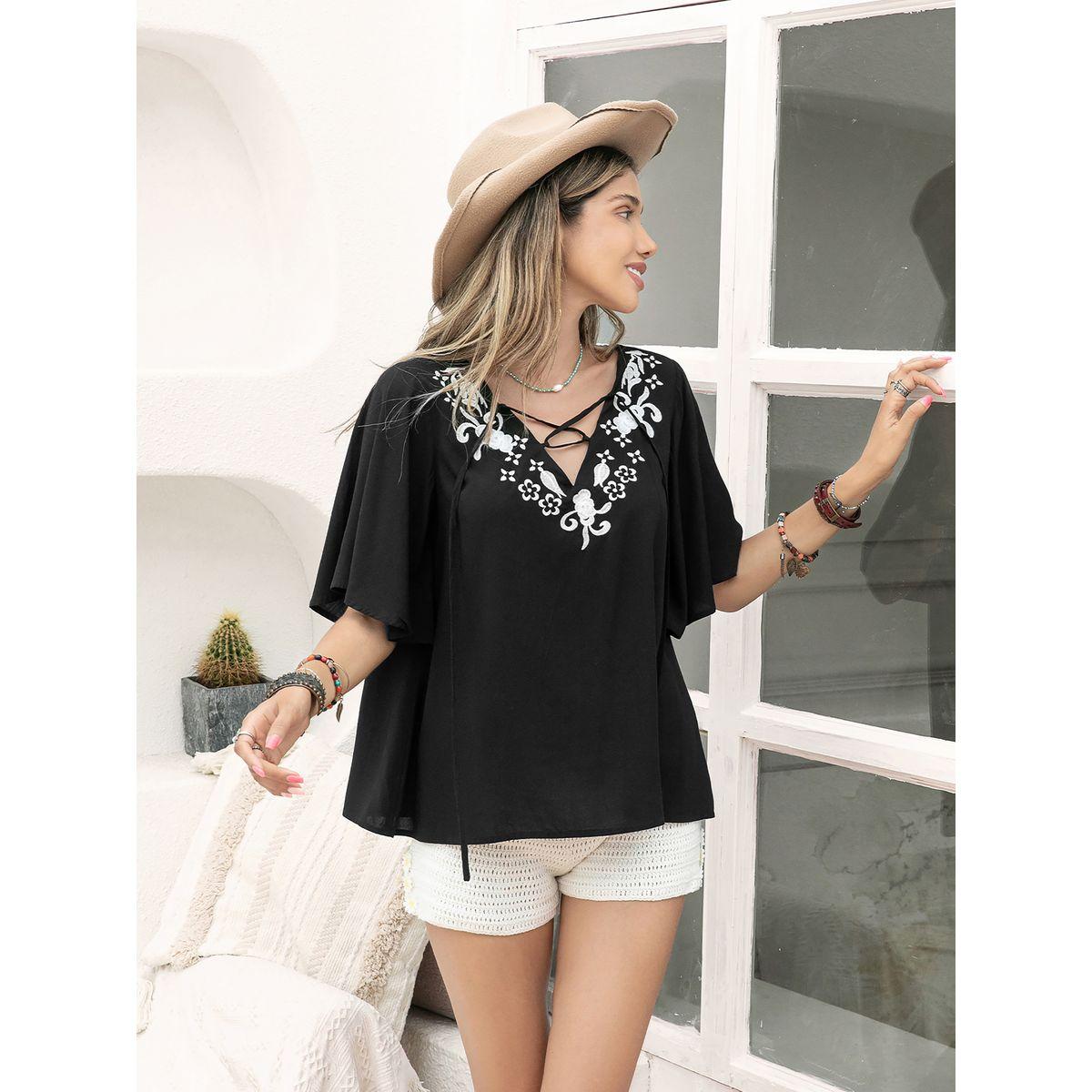 بلوزة بتفاصيل مُطرّزة مع ياقة بأربطة رَستي دَستي × ستايلي-women-clothing-shirtsandblouses-blouses-image-2