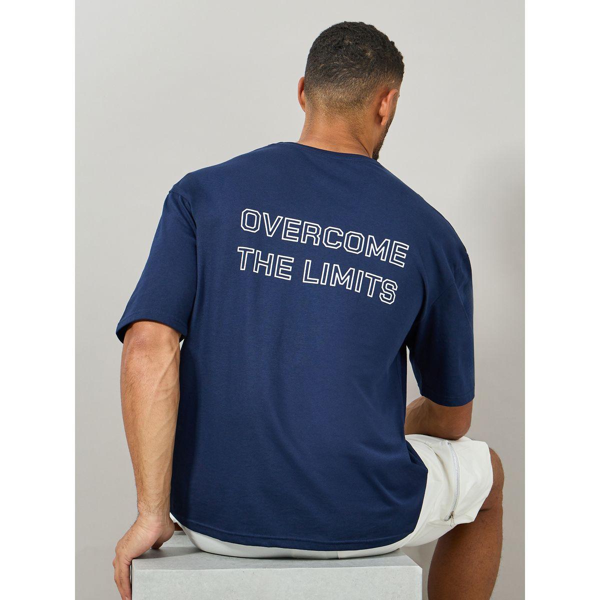 تيشيرت قطن فضفاض بطبعة على الصدر والظهر-men-clothing-sportswearandactivewear-tshirtsandpolos-image-1