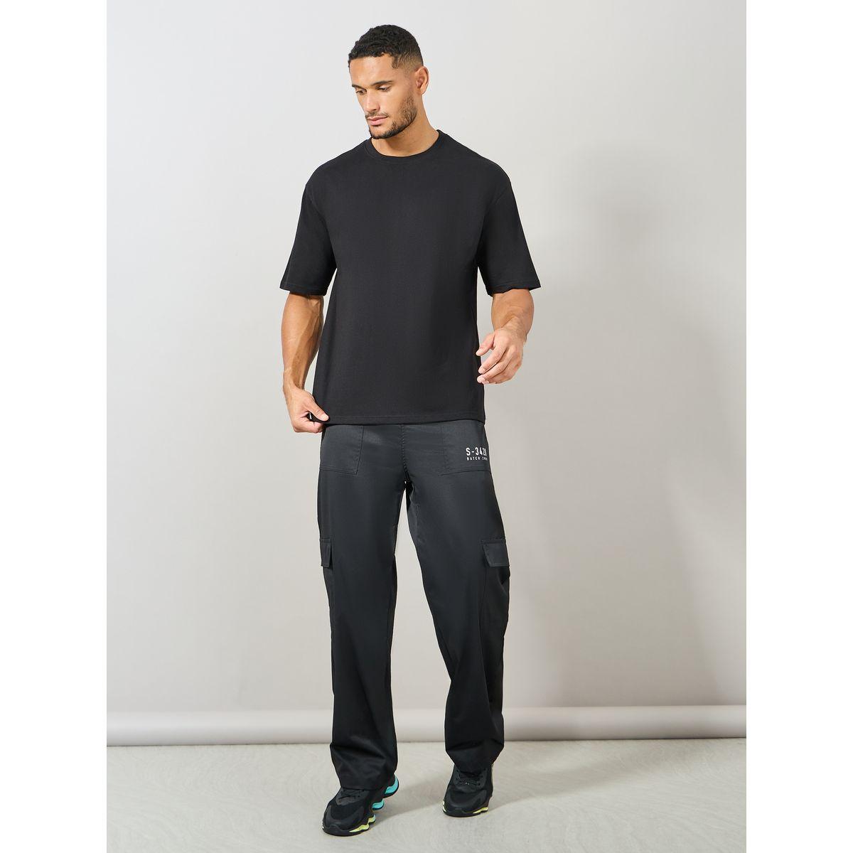 Styli Active Cotton Rich Back Print Oversized Athleisure T-Shirt-men-clothing-sportswearandactivewear-tshirtsandpolos-image-2