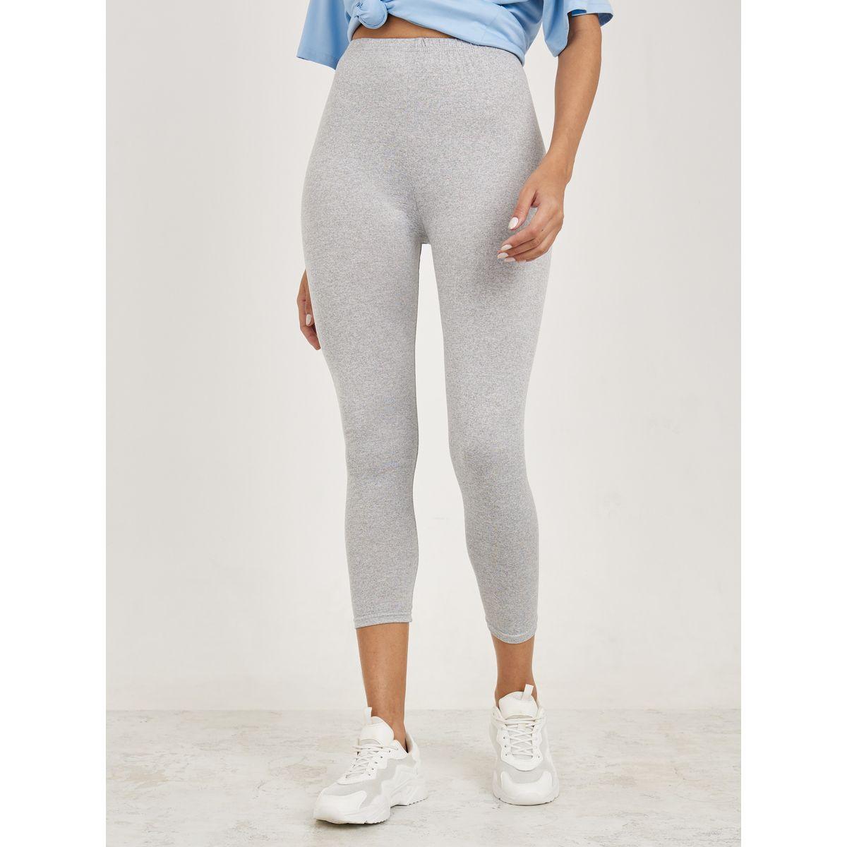Styli Solid Basic 3/4 Length Leggings-women-clothing-bottoms-leggings-image-1