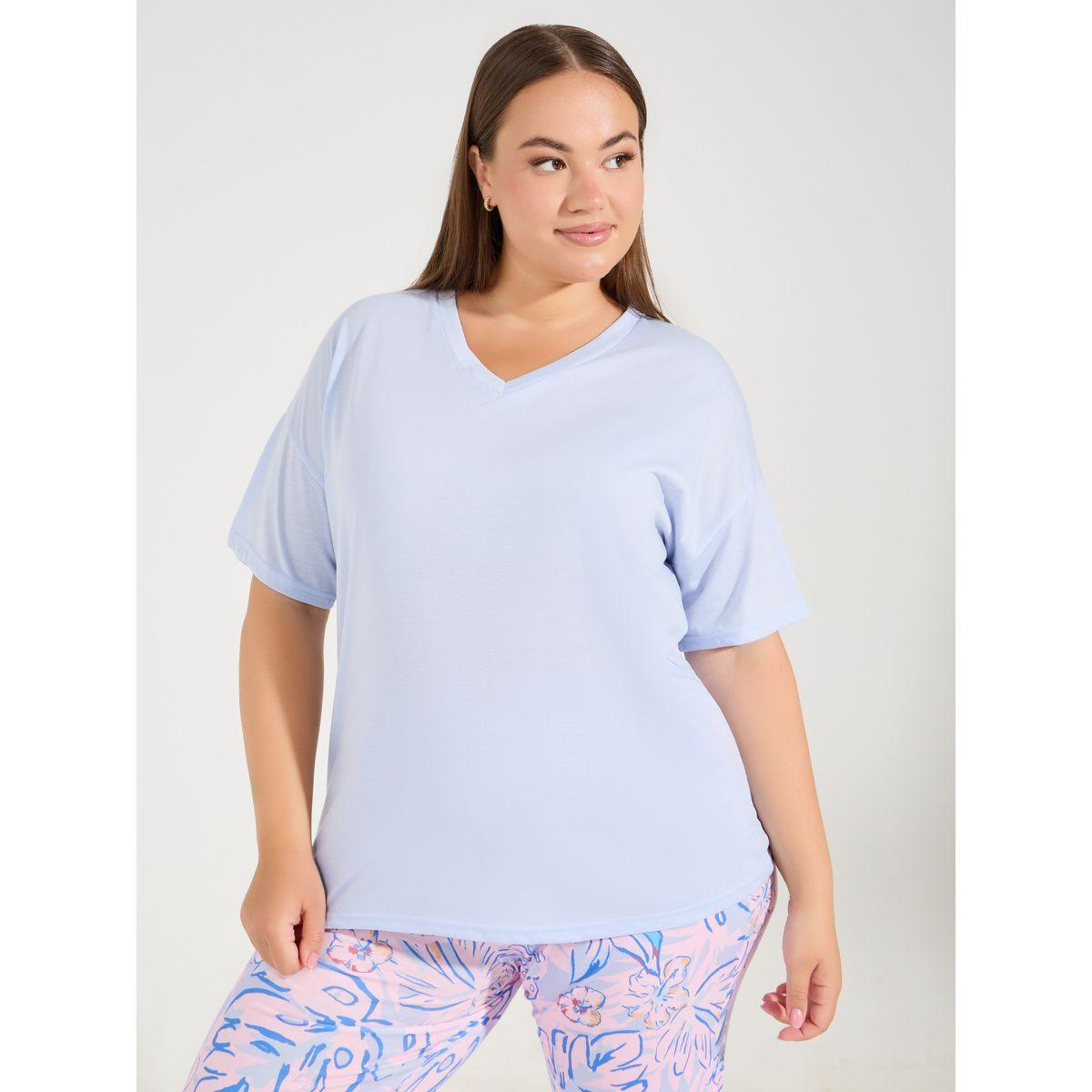 Styli Unwind Plus Size Solid T-Shirt & Leafy Print Pant Pyjama Set-women-clothing-nightwear-pyjamas-longsets-image-3