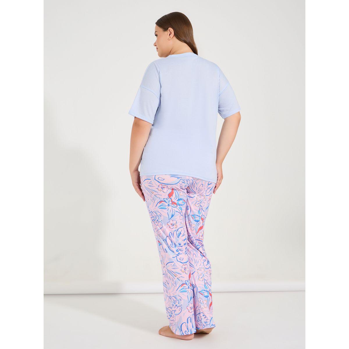 Styli Unwind Plus Size Solid T-Shirt & Leafy Print Pant Pyjama Set-women-clothing-nightwear-pyjamas-longsets-image-7