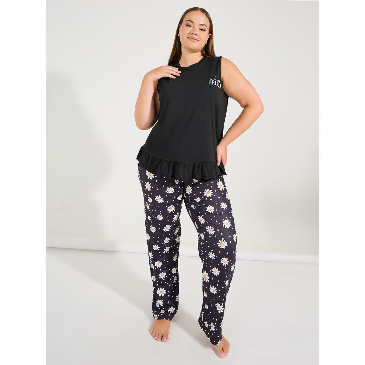 Styli Unwind Plus Size Ruffle Hem Graphic Vest & Daisy Print Pyjama Set-women-clothing-nightwear-pyjamas-longsets-image-1