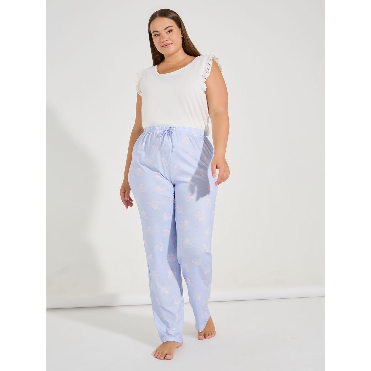 Styli Unwind Plus Size Schiffli Trim Top & Shell Print Pyjama Set-women-clothing-nightwear-pyjamas-longsets-image-4