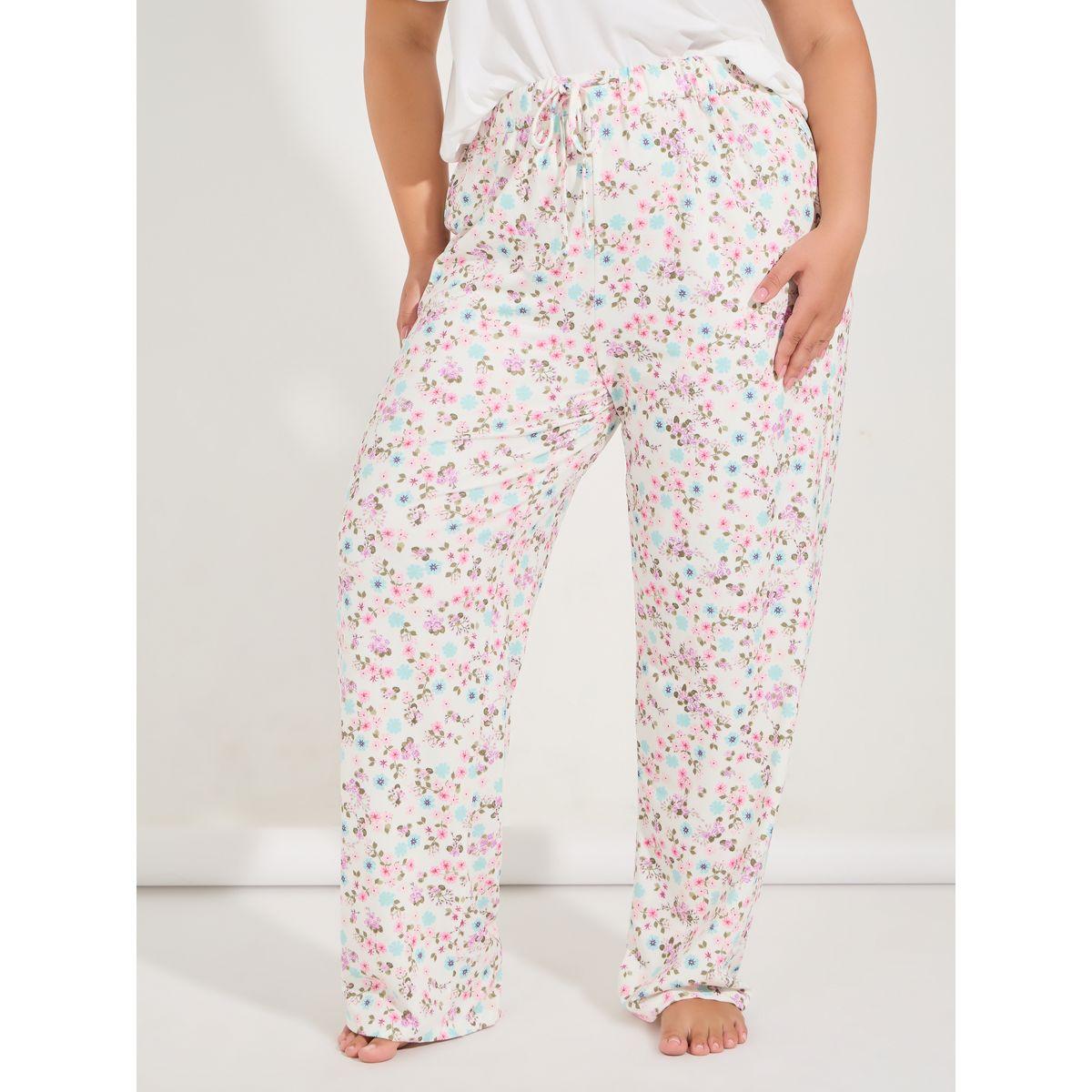 Styli Unwind Plus Size Floral Print T-Shirt & Pyjama Set-women-clothing-nightwear-pyjamas-longsets-image-6