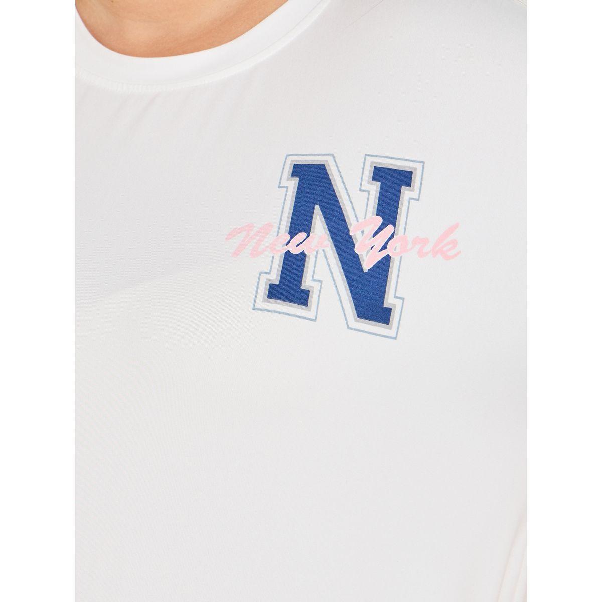 Styli Unwind Plus Size Graphic Print T-Shirt & Stars Print Pyjama Set-women-clothing-nightwear-pyjamas-shortsets-image-3