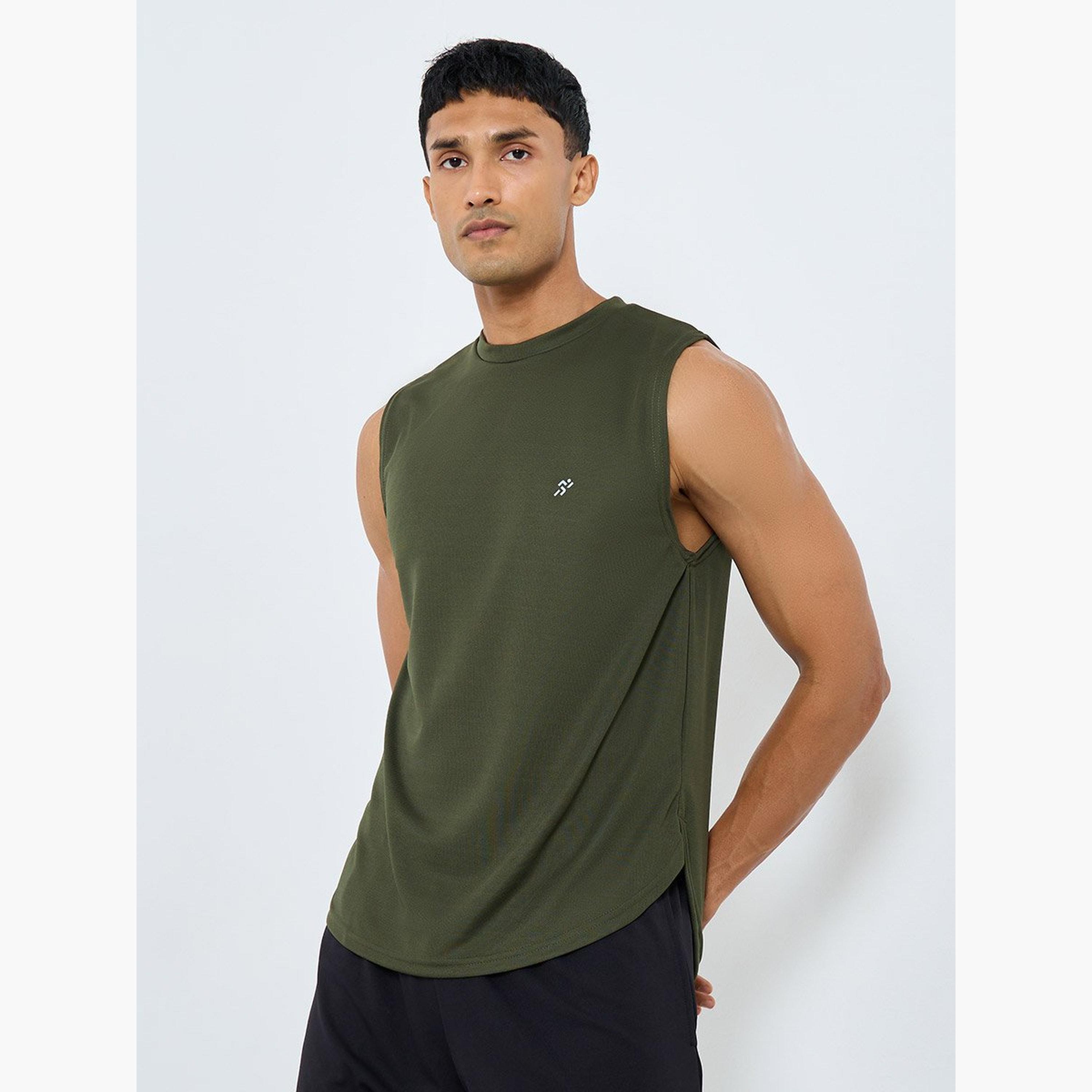Styli Breathable Knit Mesh Tank with Side Slit-men-clothing-sportswearandactivewear-tshirtsandpolos-image-1