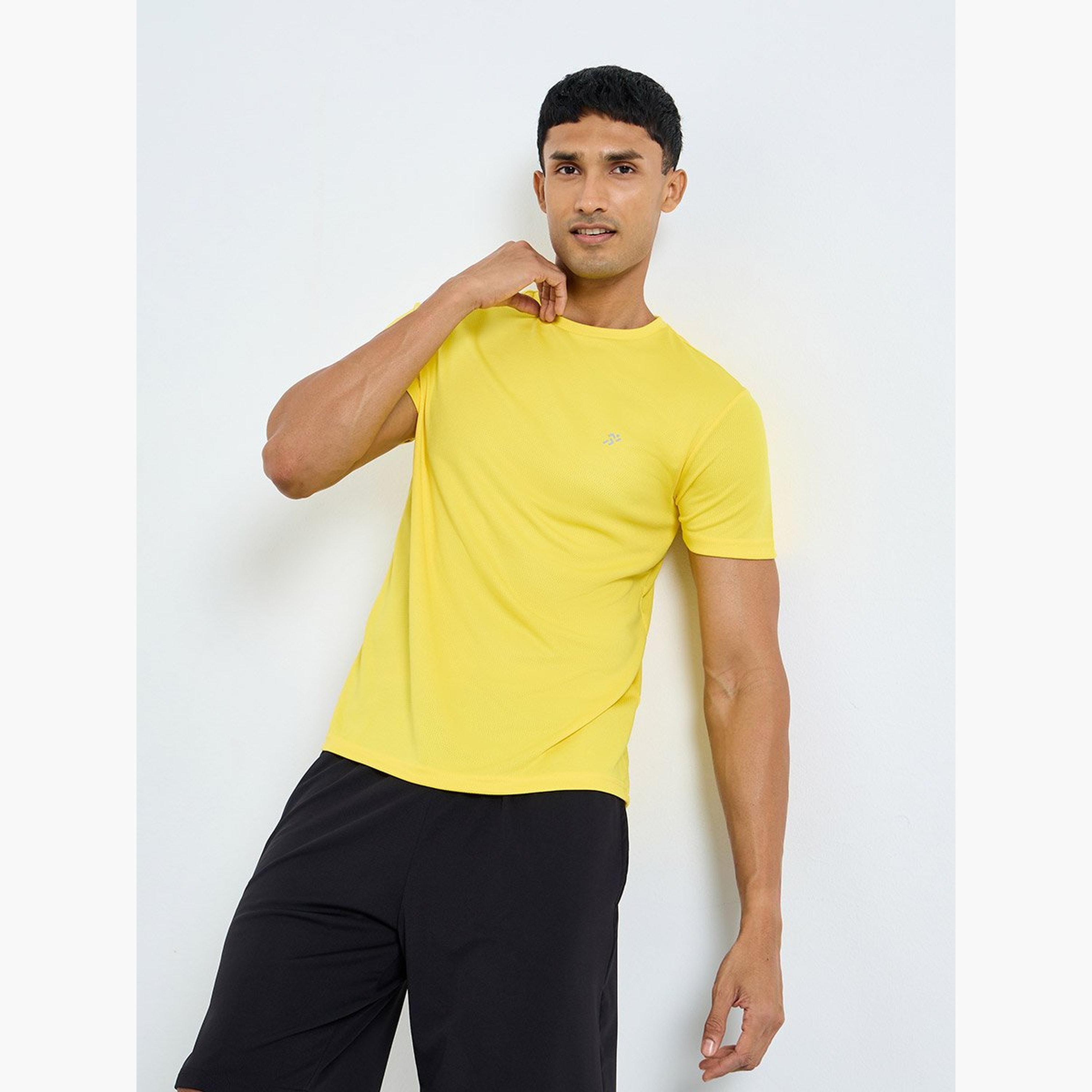 Styli Textured T-Shirt and Shorts Sports Fitness Set-men-clothing-sportswearandactivewear-tracksuits-image-2