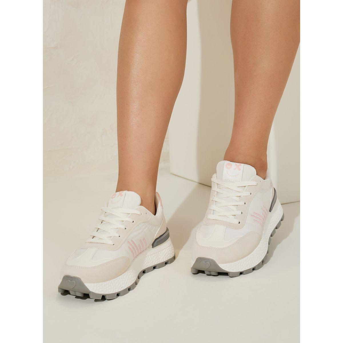 حذاء سنيكرز للتنس بنمط كتل الالوان-women-shoes-sneakers-image-1